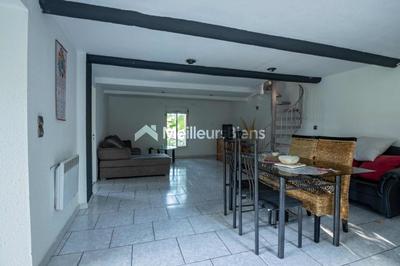 Maison - 87 m² - 3 pièces