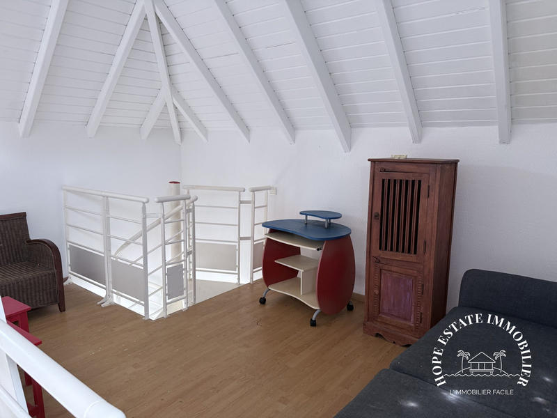 Villa - 218 m² - 6 pièces