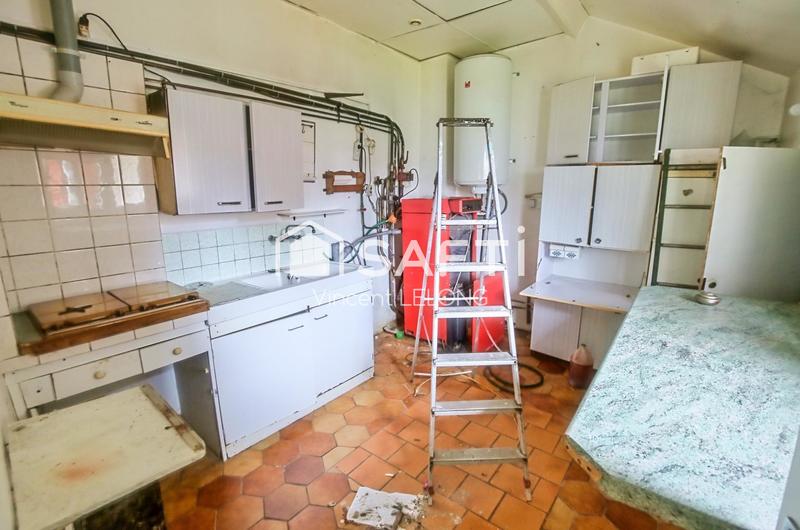 Maison - 215 m² - 5 pièces