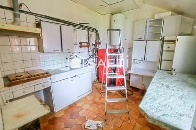 Maison - 215 m² - 5 pièces