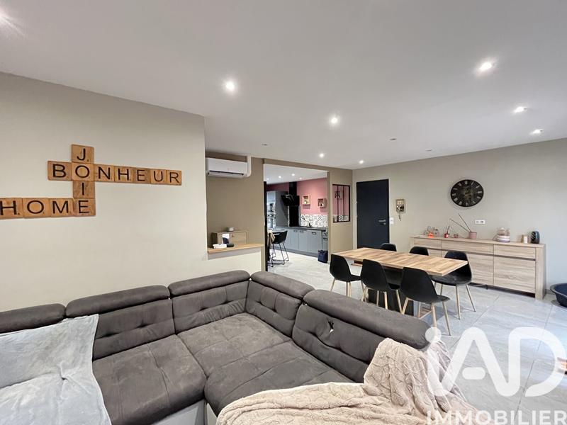 Maison - 93 m² - 5 pièces