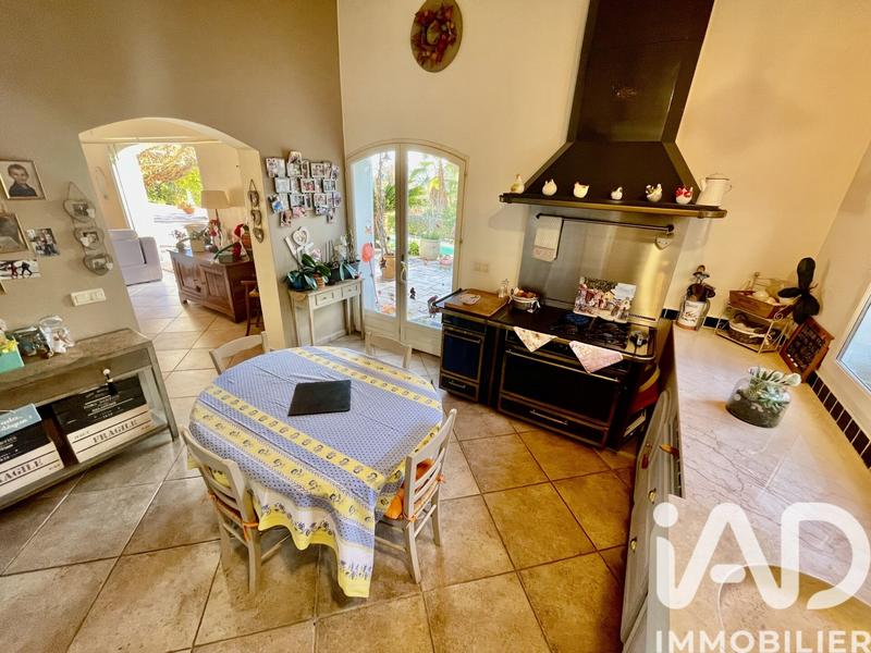 Maison - 269 m² - 6 pièces