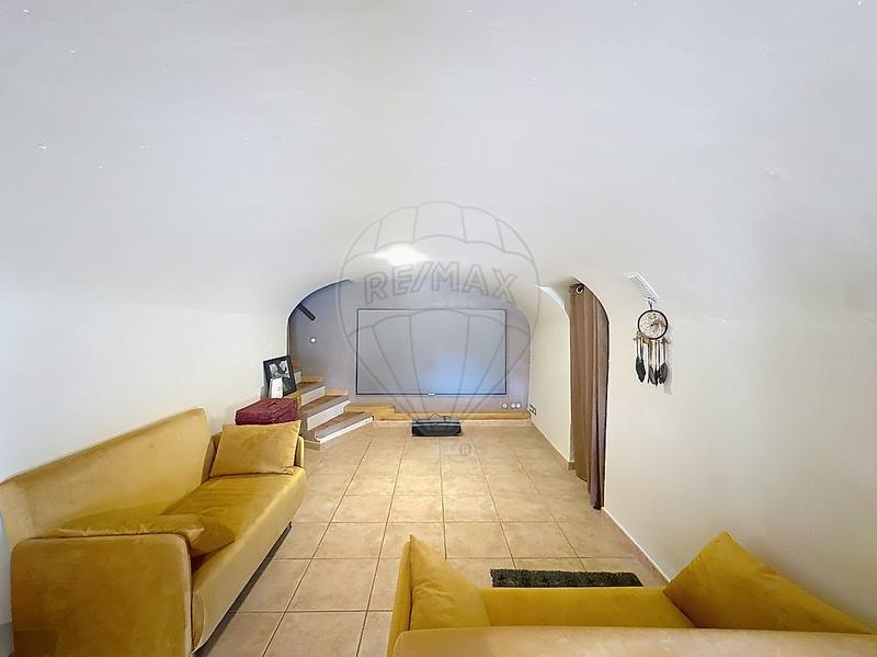 Maison - 142 m² - 7 pièces