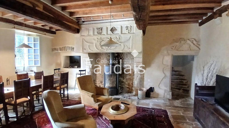 Propriété - 305 m² - 12 pièces