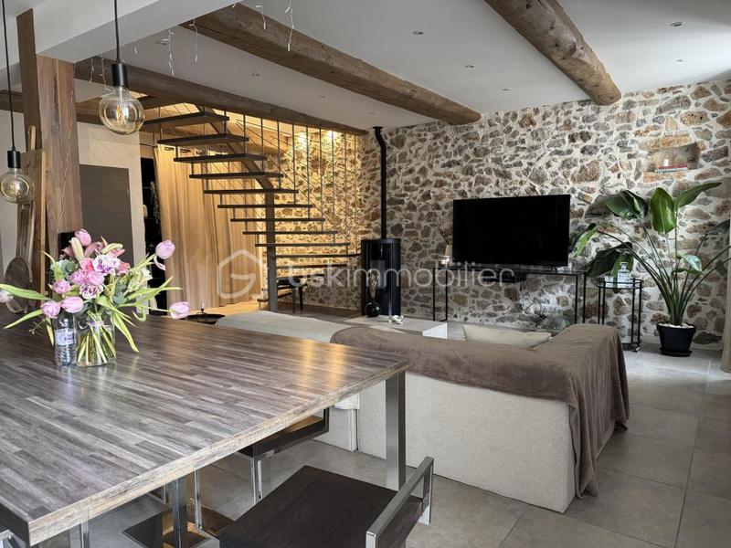 Maison de ville - 120 m² - 5 pièces