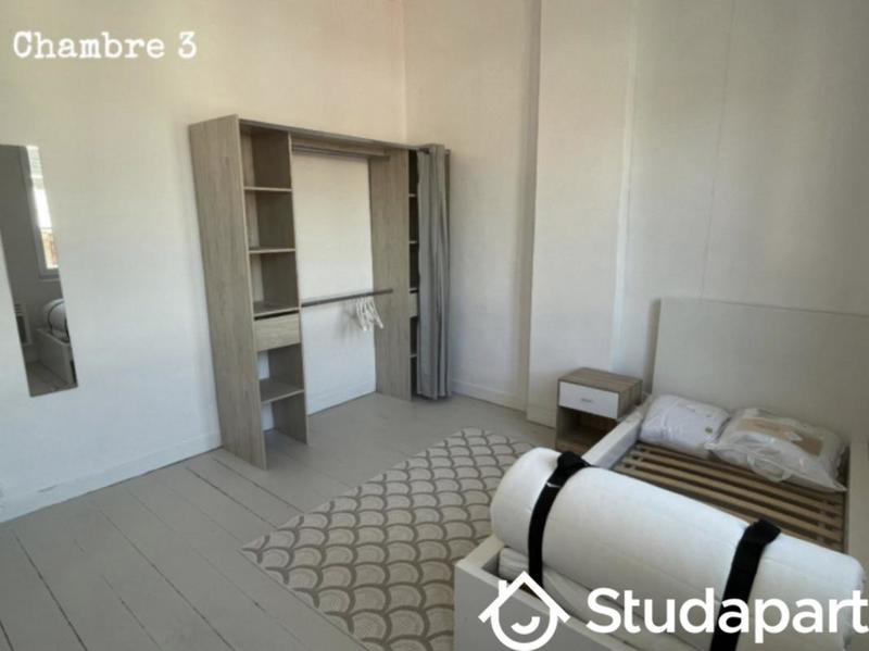 Chambre - 13 m² - 1 pièce