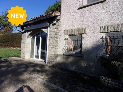 Propriété - 295 m² - 10 pièces