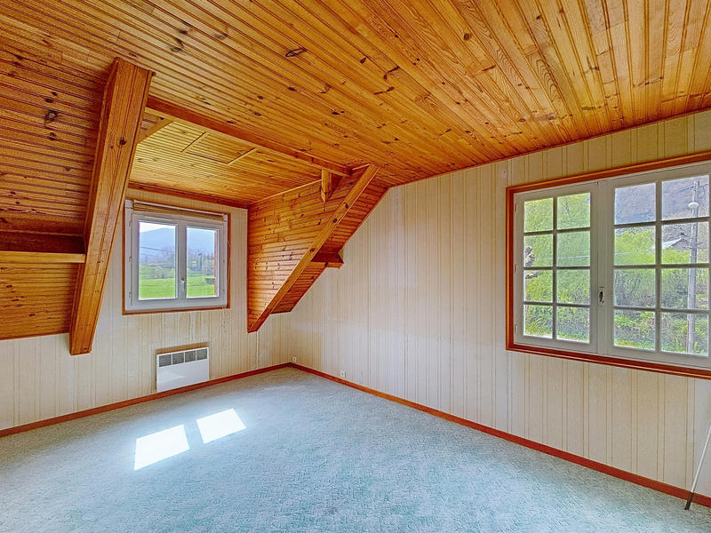 Maison - 139 m² - 7 pièces