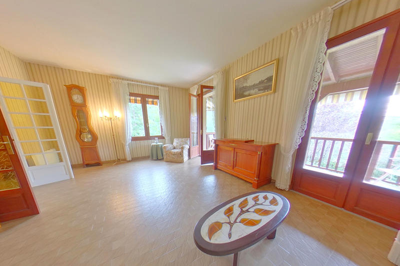 Maison - 172 m² - 6 pièces