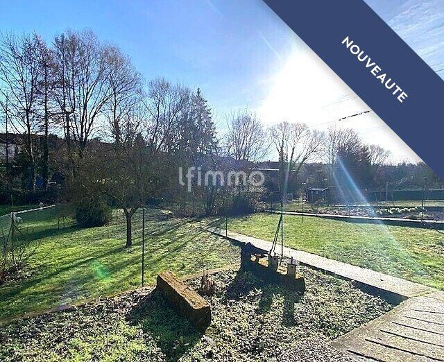 Maison - 286 m² - 9 pièces