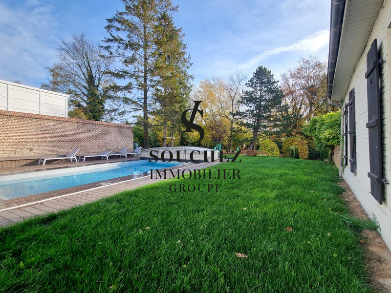 Maison - 170 m² - 8 pièces