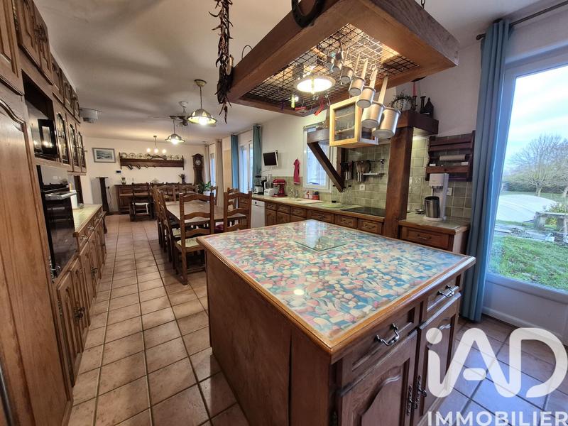 Maison - 134 m² - 5 pièces