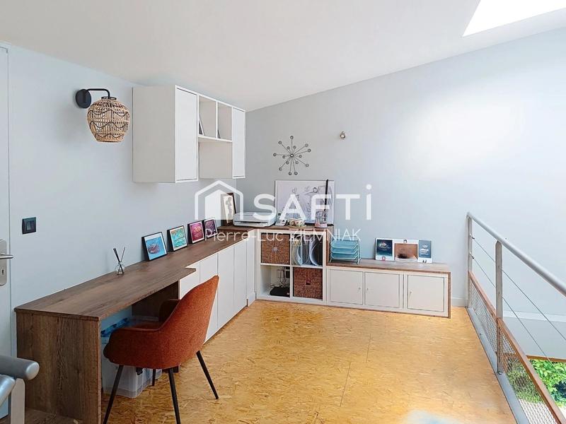 Maison - 186 m² - 7 pièces