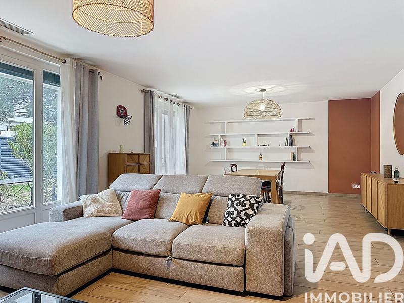 Maison - 189 m² - 5 pièces