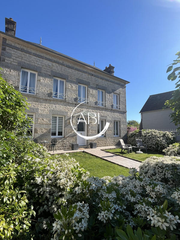 Maison - 120 m² - 6 pièces