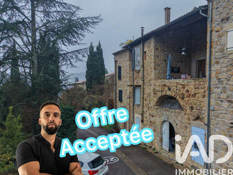 Maison - 300 m² - 5 pièces