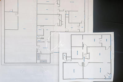 Appartement - 212 m² - 8 pièces