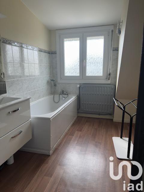 Maison - 84 m² - 4 pièces