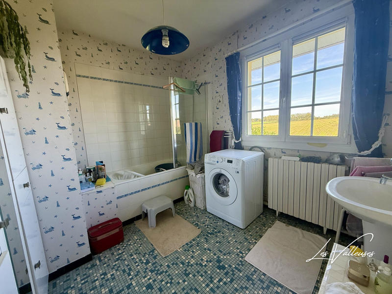 Maison - 127 m² - 6 pièces