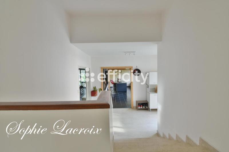 Villa - 173 m² - 7 pièces