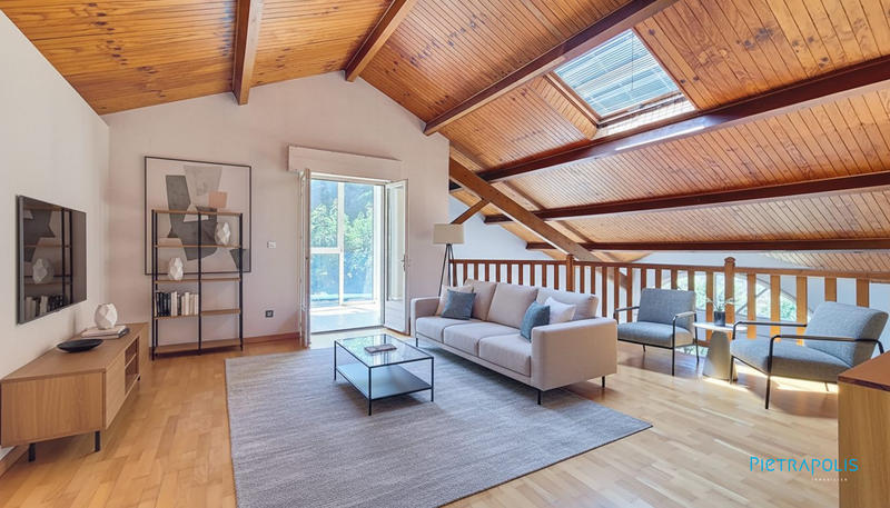 Villa - 190 m² - 7 pièces