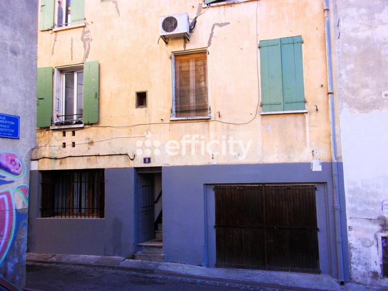 Immeuble - 207 m² - 14 pièces