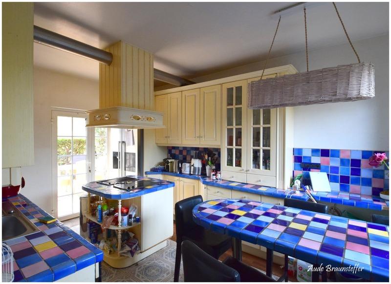 Maison - 273 m² - 9 pièces