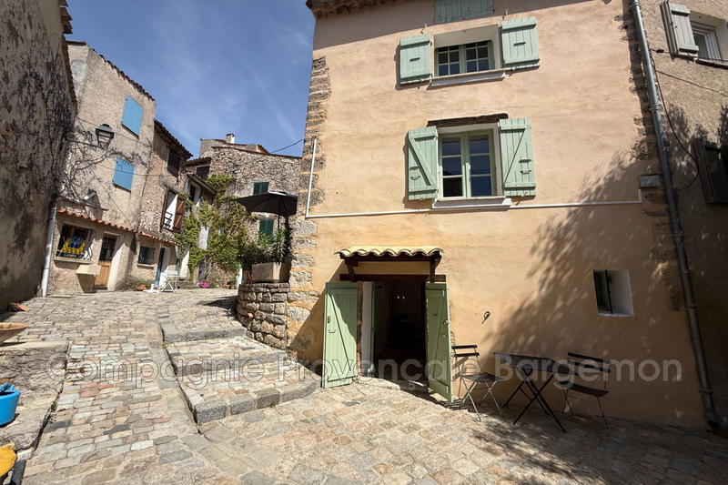 Maison de village - 75 m² - 3 pièces