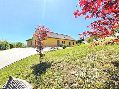 Maison - 145 m² - 5 pièces