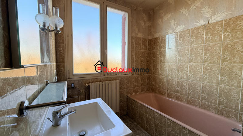 Maison - 110 m² - 5 pièces