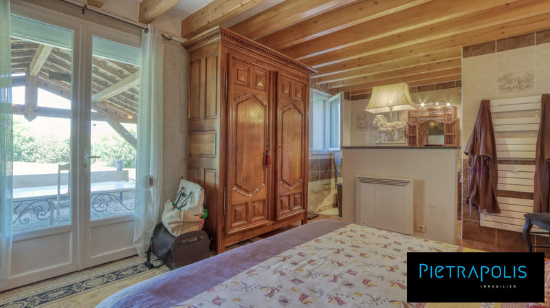 Maison ancienne - 332 m² - 9 pièces