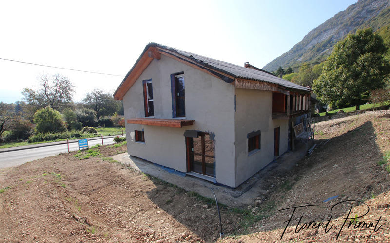 Maison - 79 m² - 5 pièces