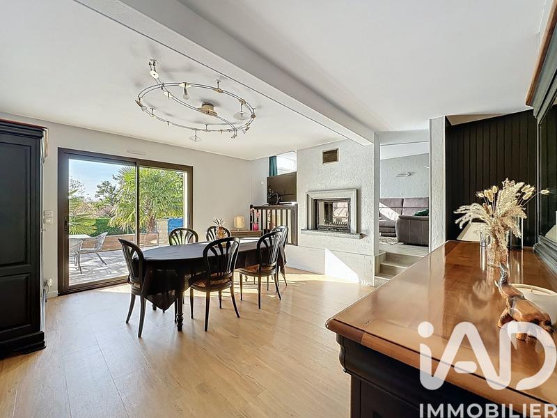 Maison - 155 m² - 7 pièces