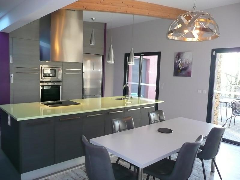 Maison - 190 m² - 8 pièces