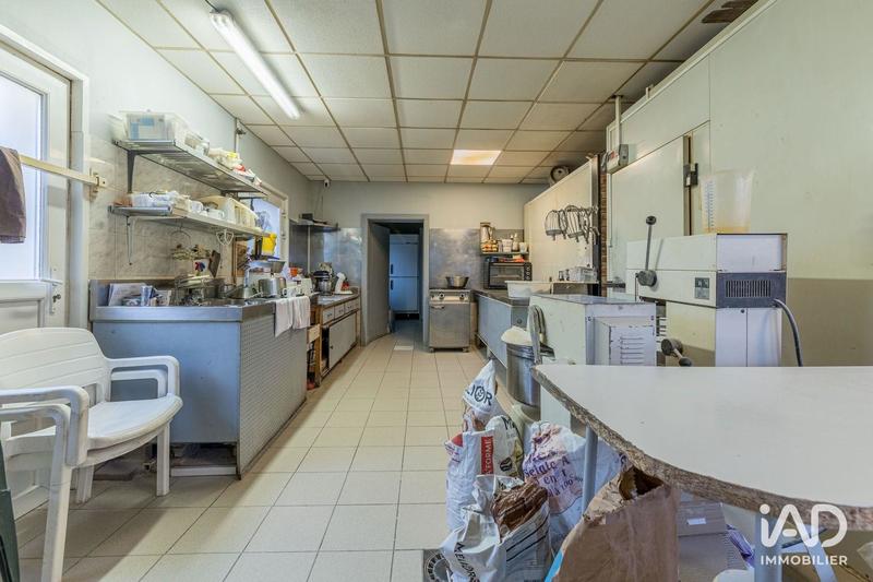 Local commercial - 152 m²