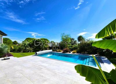 Villa - 171 m² - 5 pièces