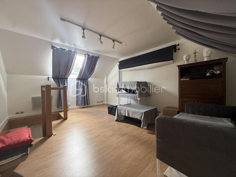 Maison - 155 m² - 5 pièces