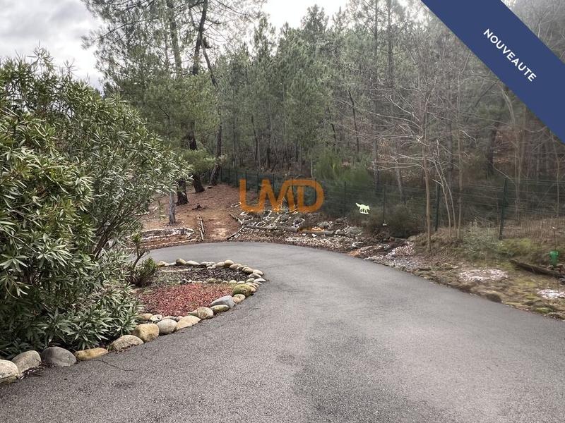 Maison - 88 m² - 6 pièces