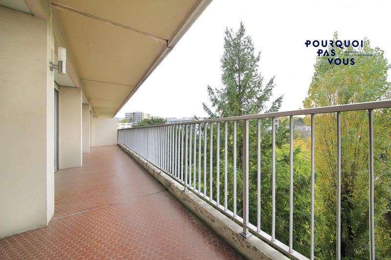 Appartement - 130 m² - 6 pièces