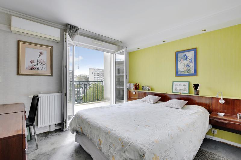 Appartement - 125 m² - 5 pièces