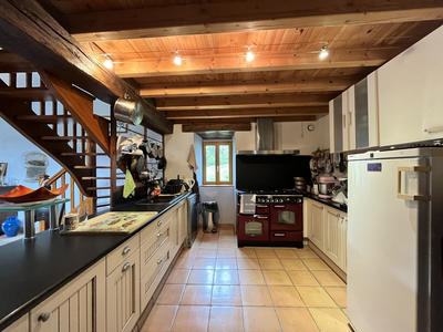 Maison - 170 m² - 5 pièces
