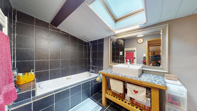 Maison - 169 m² - 6 pièces