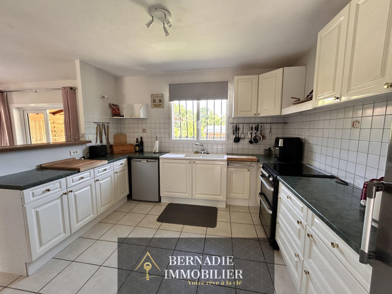 Maison de village - 100 m² - 4 pièces