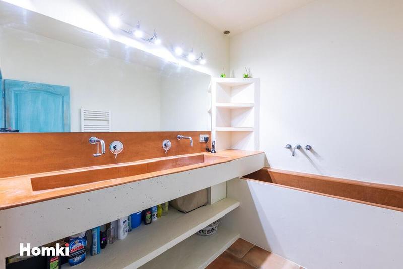 Maison de village - 180 m² - 7 pièces