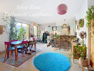 Appartement - 76 m² - 4 pièces