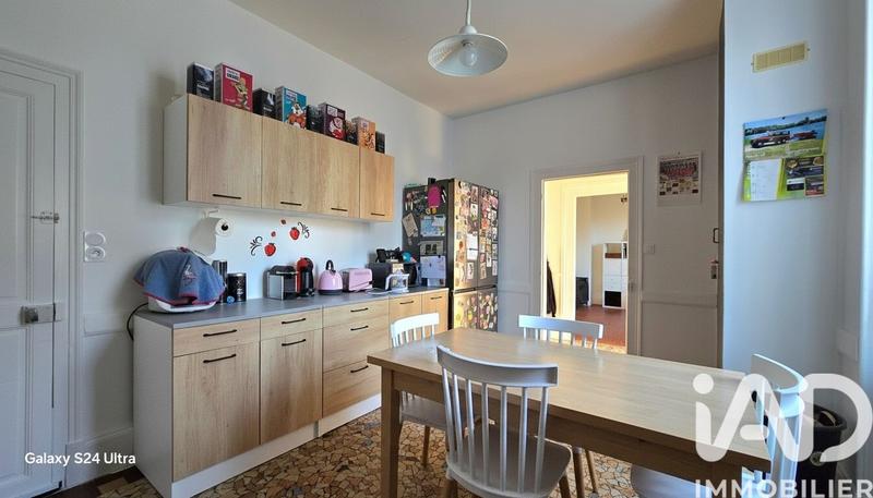 Maison - 199 m² - 8 pièces