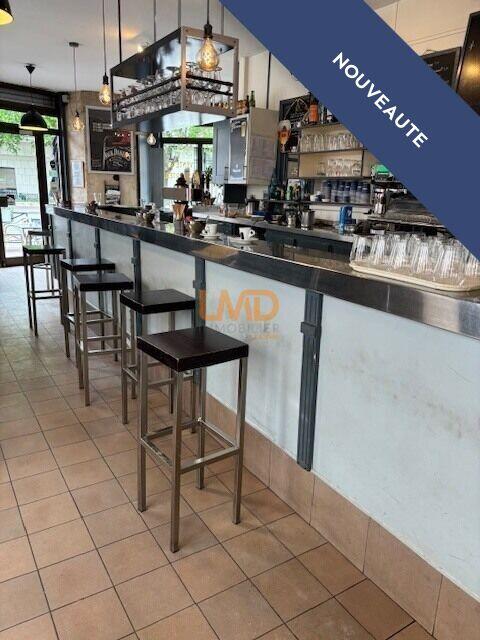 Fonds de commerce - Bureau - 240 m²