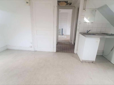 Appartement - 18 m² - 2 pièces