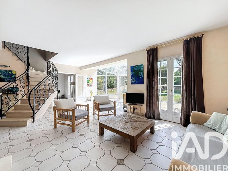 Maison - 168 m² - 6 pièces