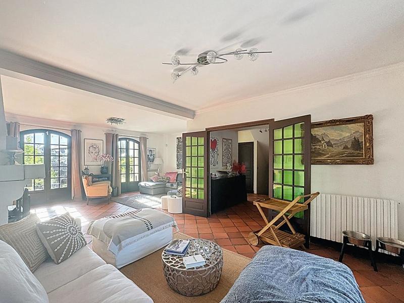 Maison - 162 m² - 6 pièces